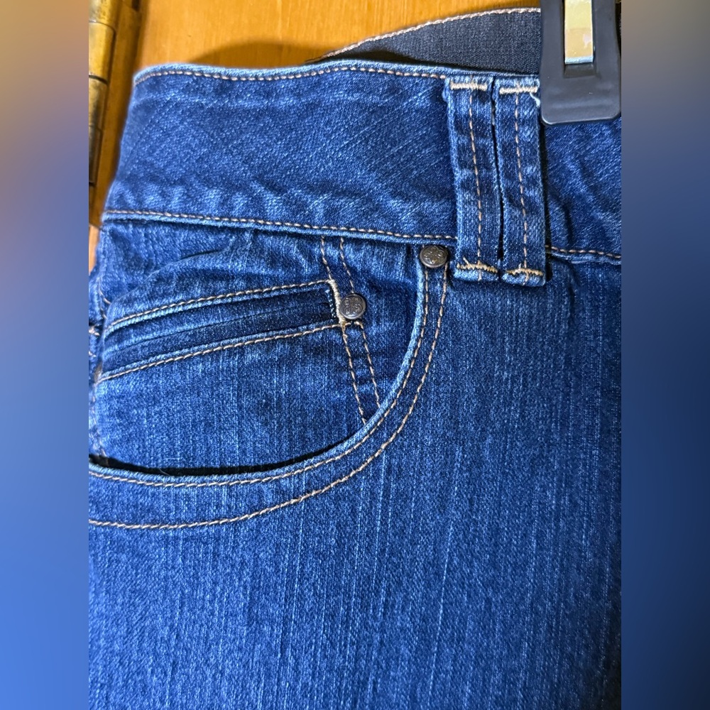 Lane Bryant Women’s Deep Blue Relaxed Jeans - Picture 3 of 7